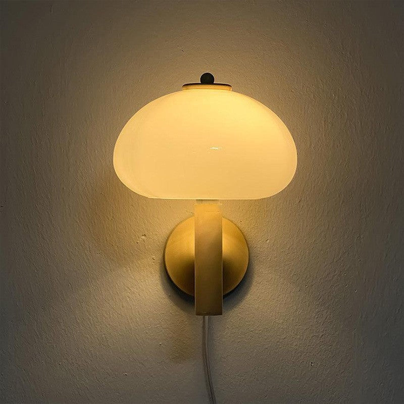 Cream_Mushroom_Wall_Lamp_5