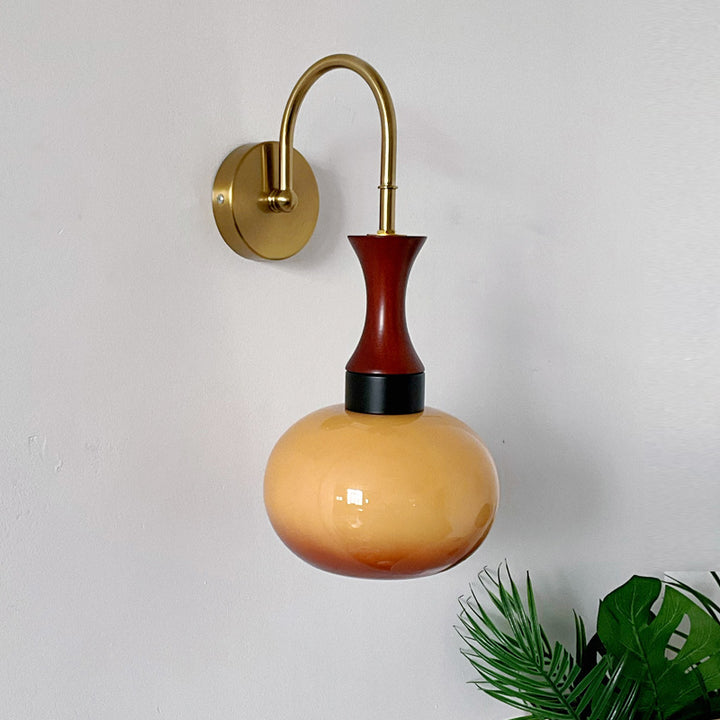 Cream_Persimmon_Wall_Lamp_04