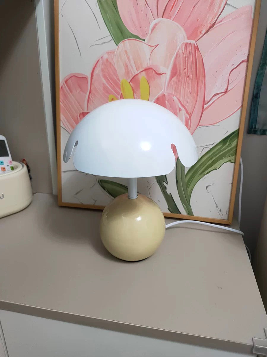 Creamed Mushroom Lamp 12