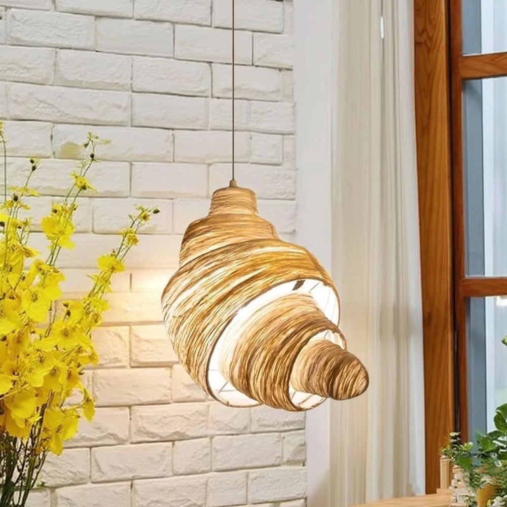 Creative_Croissant_Pendant_Lamp_2