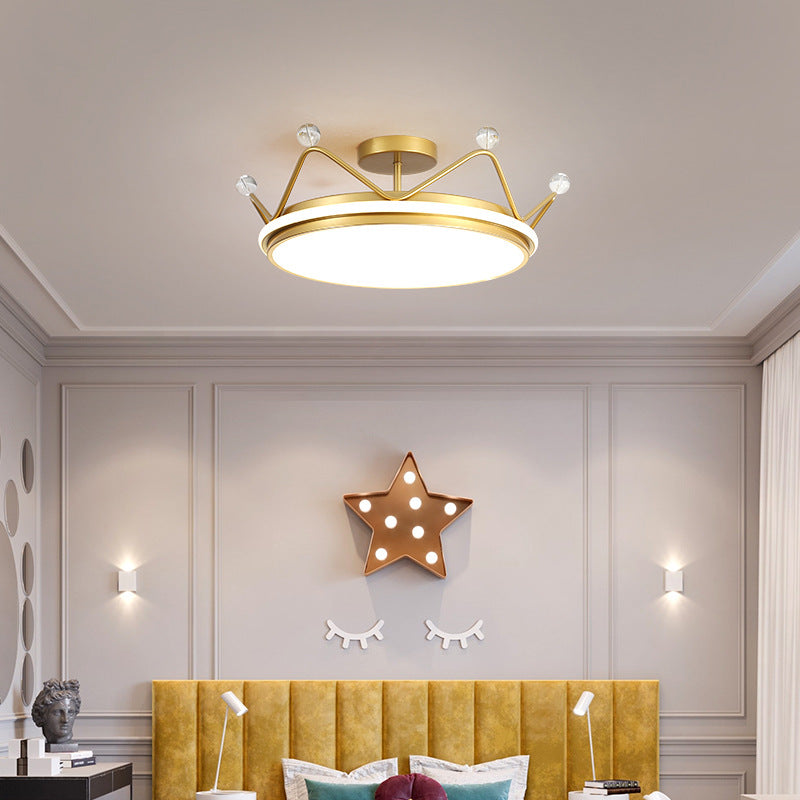 Creative_Crown_Ceiling_Lamp_05