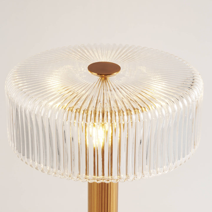 Creative_Malkin_Table_Lamp_23