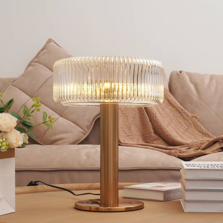 Creative_Malkin_Table_Lamp_27