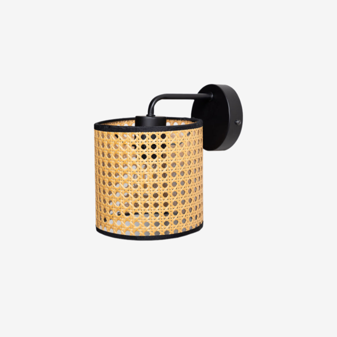 Cylindrical_Hollow_Wall_Lamp_01