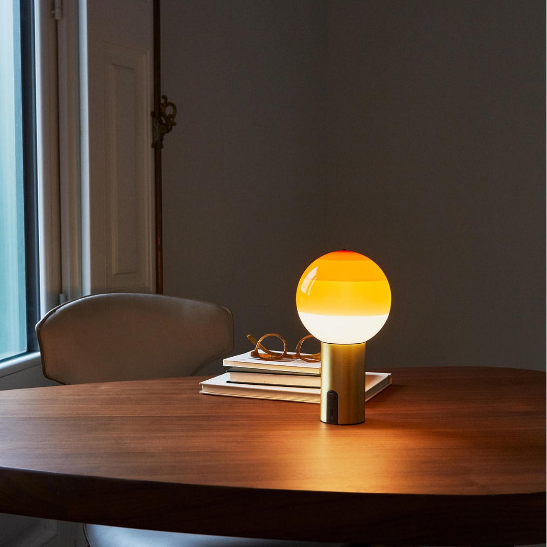 Dipping_Table_Lamp_25