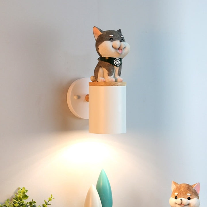 Doggy_Wall_Lamp_02