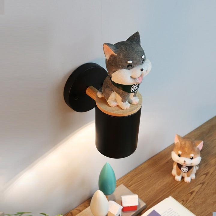 Doggy_Wall_Lamp_03