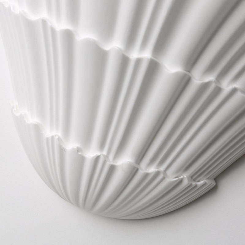 Elfa_Scallops_Wall_Lamp__16