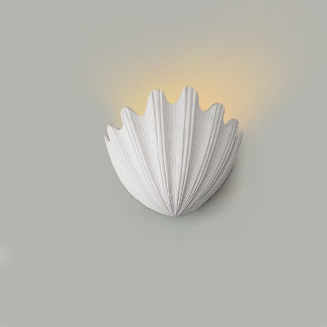 Elfa_Scallops_Wall_Lamp__18