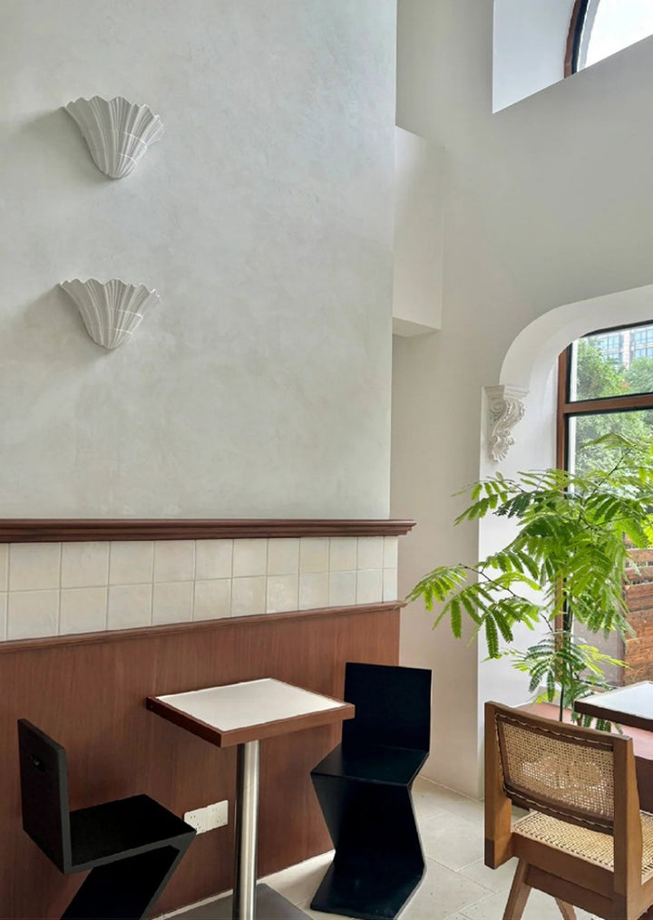 Elfa_Scallops_Wall_Lamp__9