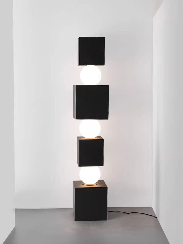 Endless_Column_Floor_Lamp_3