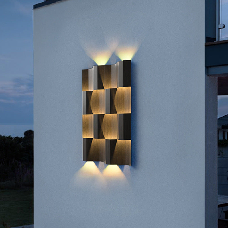 European_Souta_Wall_Lamp_2