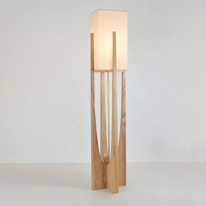 Fairolen_Floor_Lamp_07