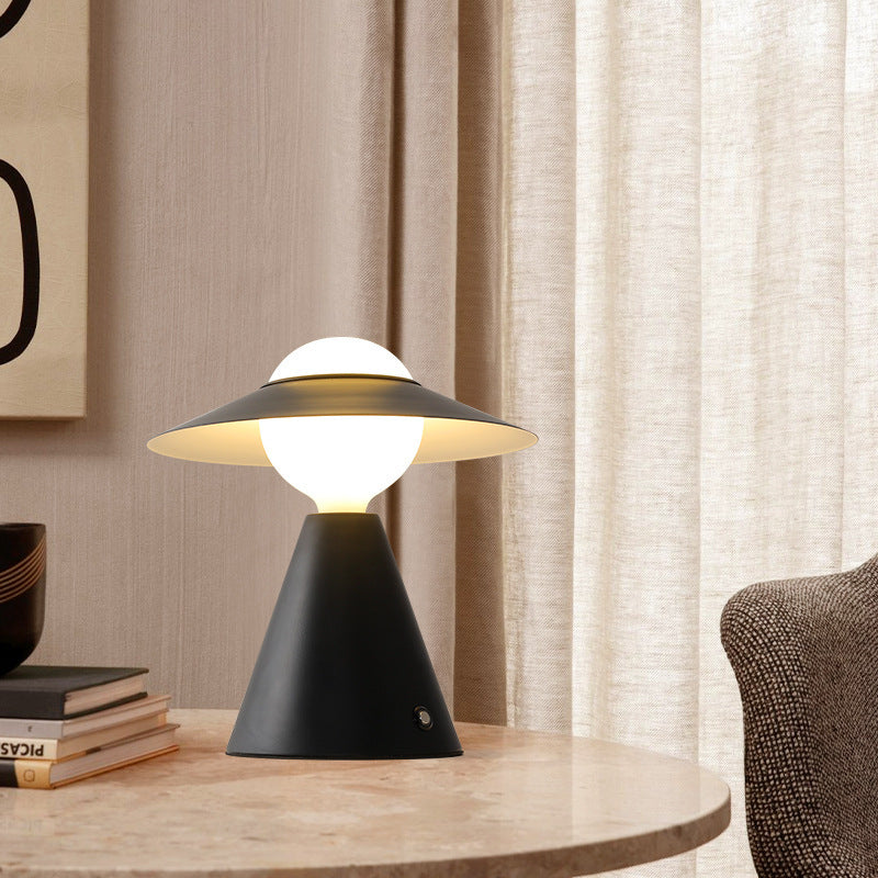 Fante Table Lamp 7