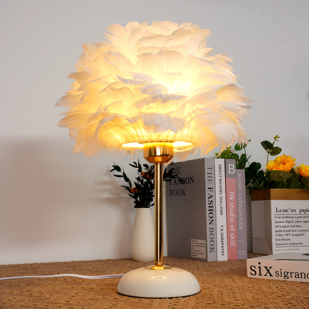 Feather_Table_Lamp_14