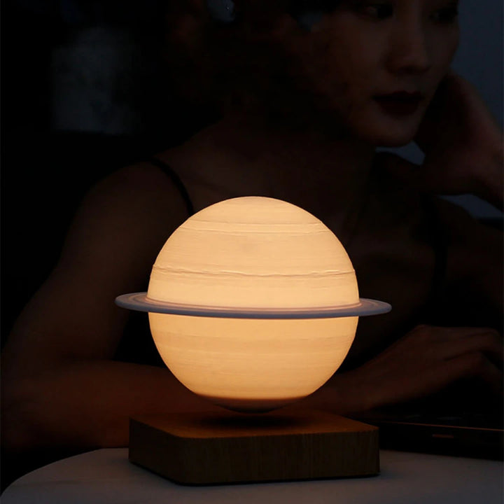 Floating_Moon_Lamp_27