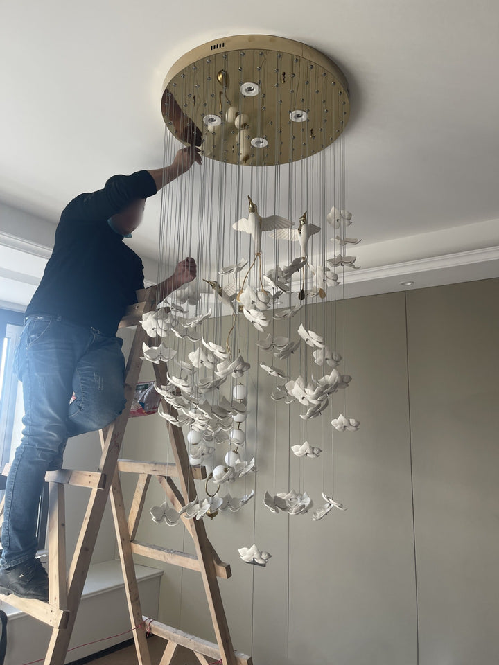 Flora_Bird_Stair_Chandelier_5