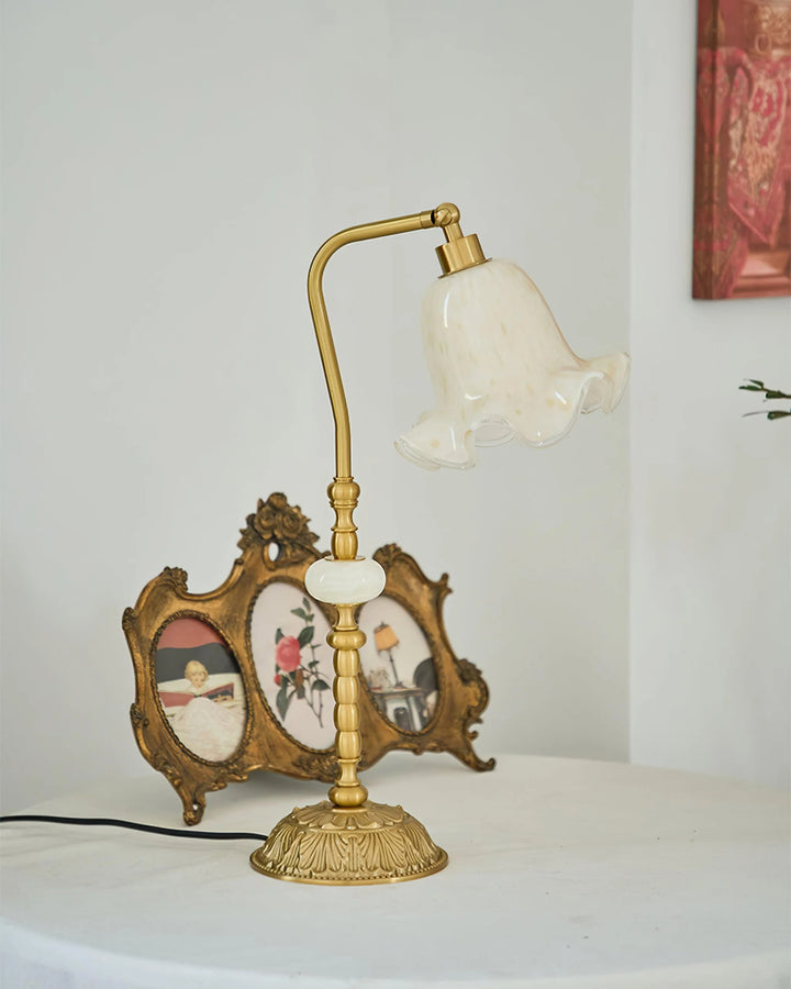 Floral_Vintage_Desk_Lamp_04