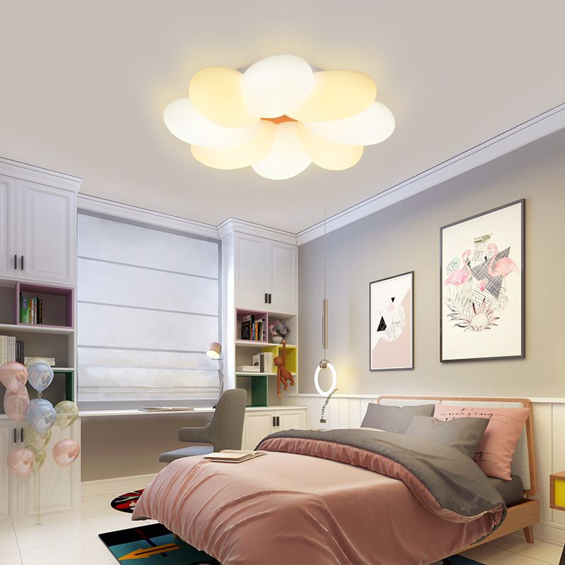 Flower_Petals_Ceiling_Lamp_05