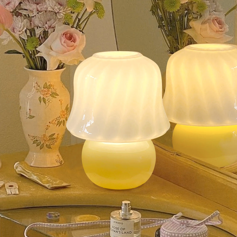 French Cream Table Lamp 16