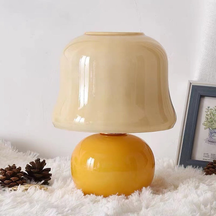 French Cream Table Lamp 3