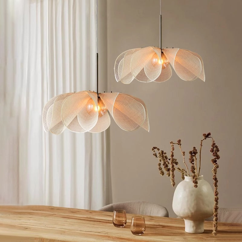French_Flower-Shaped_Pendant_Lamp_11