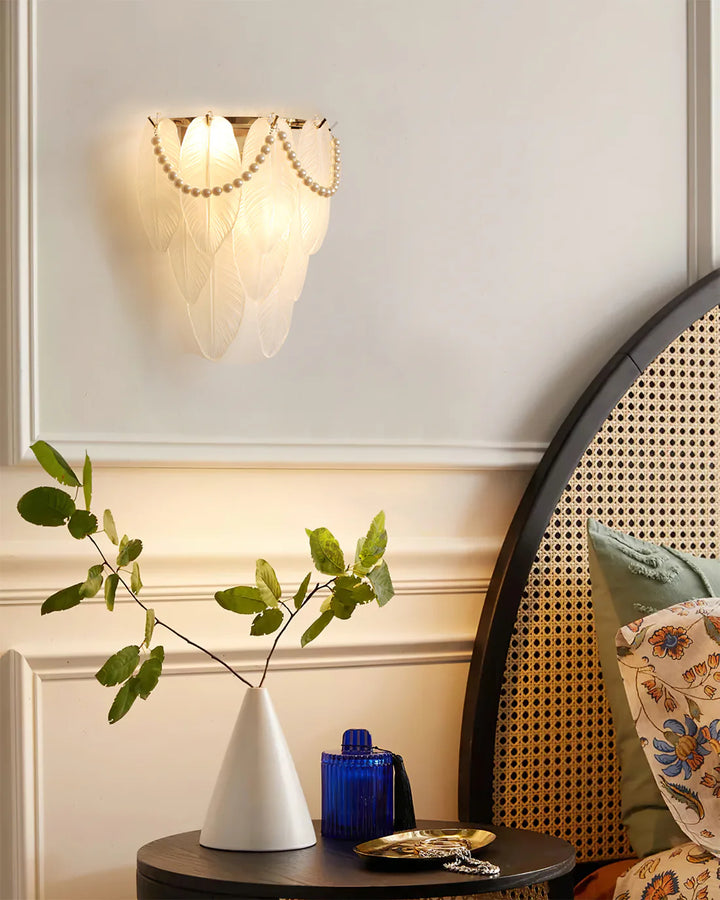 French_Pearl_Feather_Wall_Lamp_10