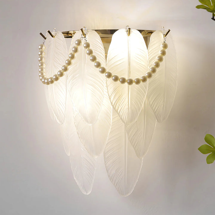 French_Pearl_Feather_Wall_Lamp_3