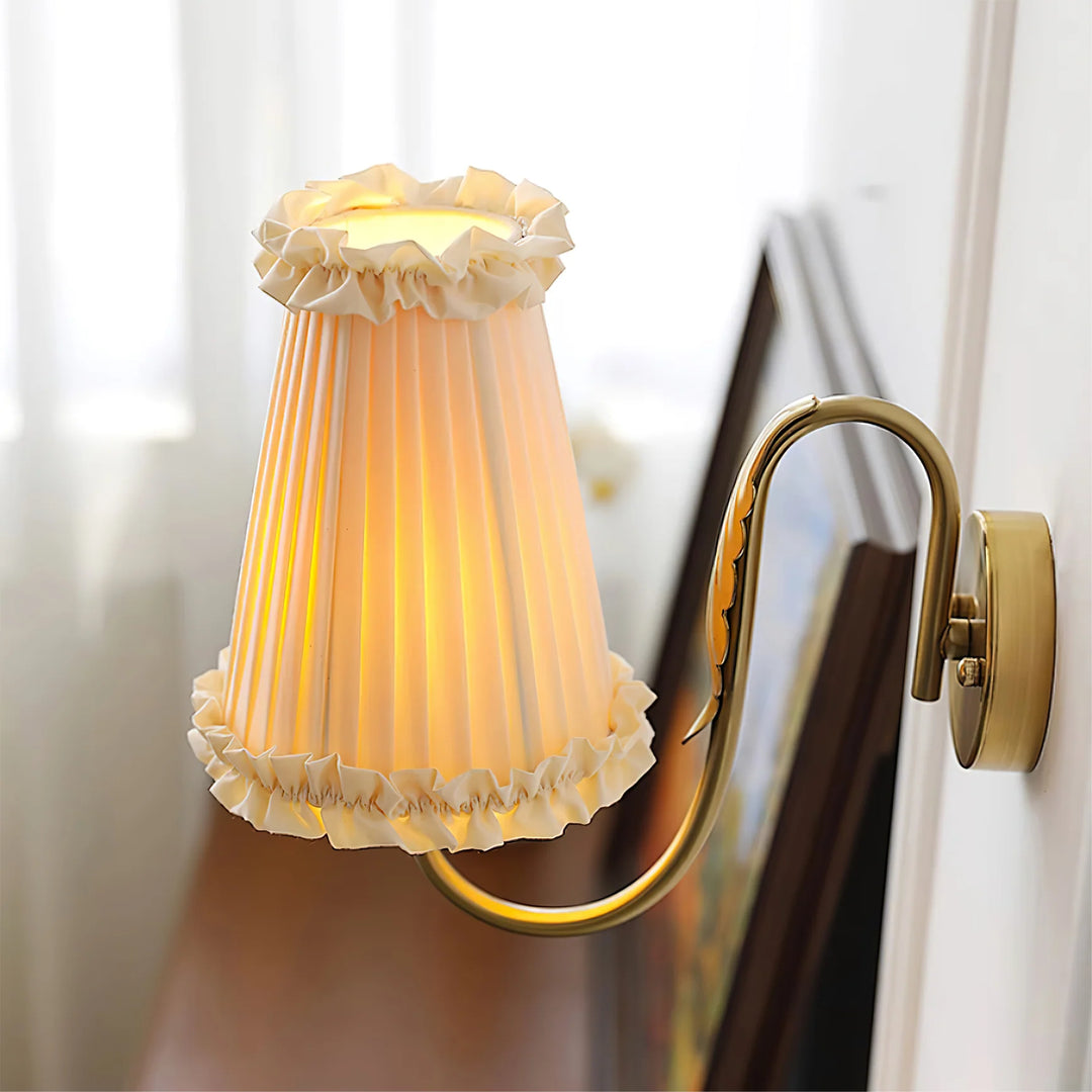 French_Pleated_Wall_Lamp_7