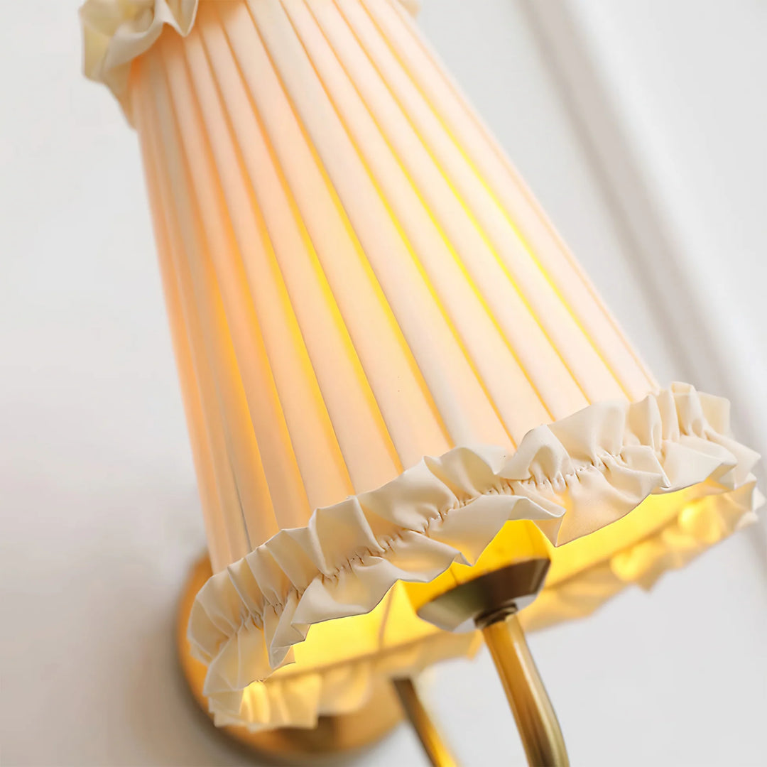 French_Pleated_Wall_Lamp_8