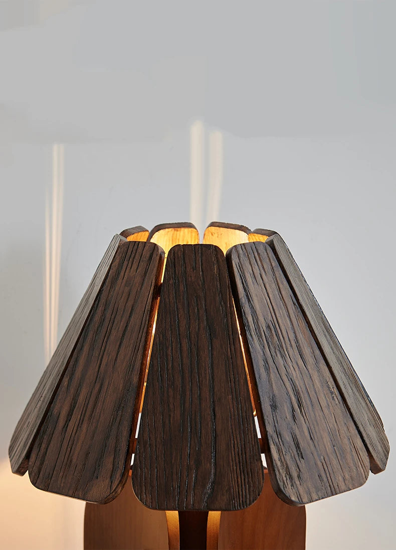 Fugama_Table_Lamp_14