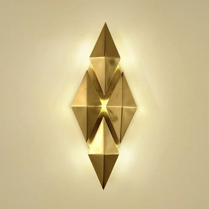 Geometric_Diamond_Wall_Lamp_02