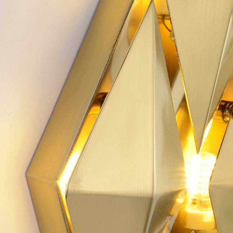 Geometric_Diamond_Wall_Lamp_07