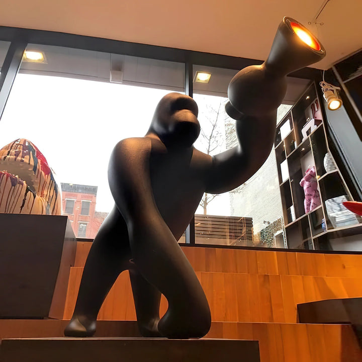 Gorilla_sculpture_floor_lamp_7