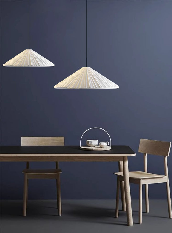 Hat_Resin_Pendant_Lamp_1