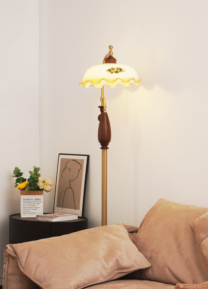 Heritage_Bloom_Floor_Lamp_11