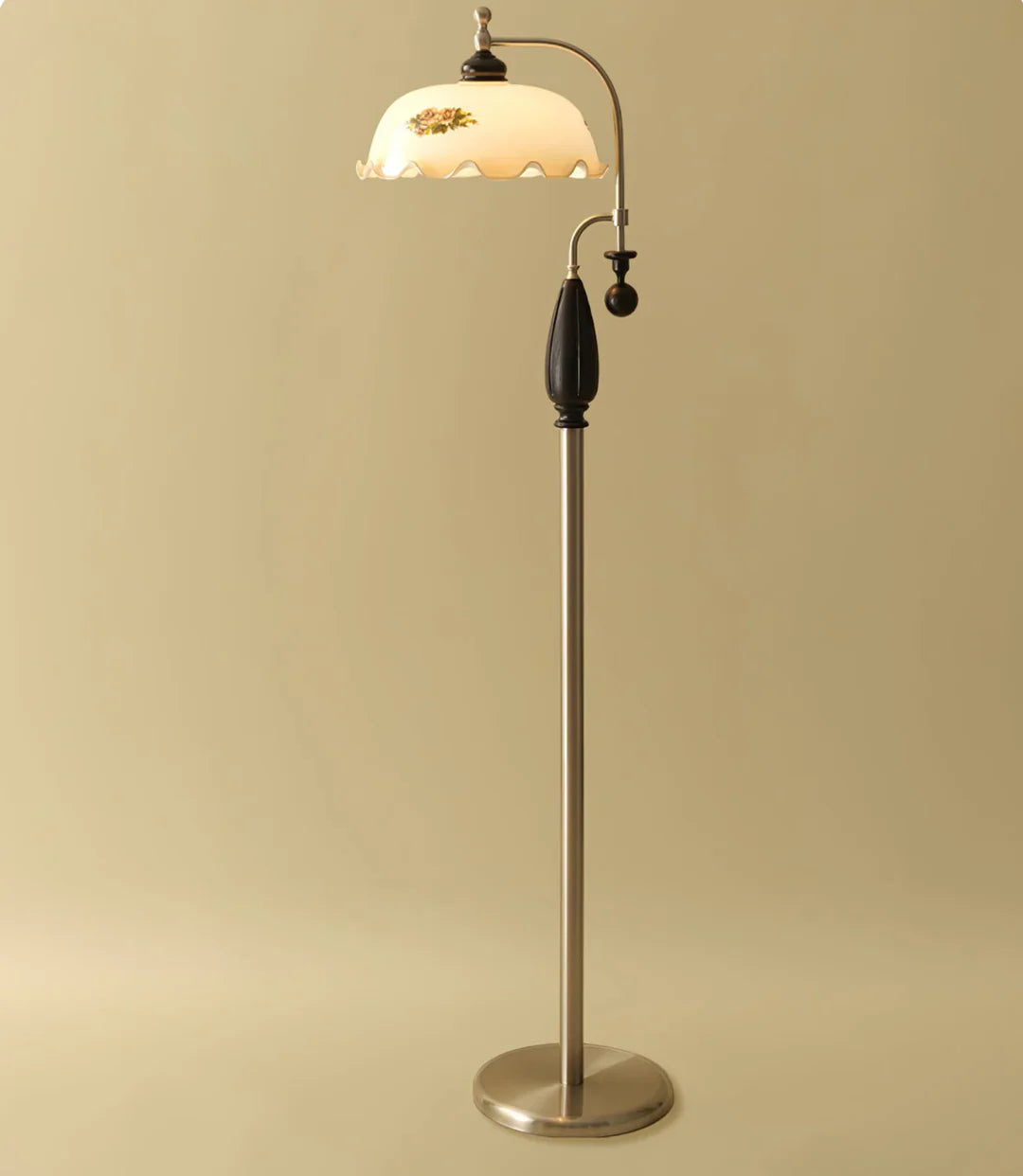 Heritage_Bloom_Floor_Lamp_4