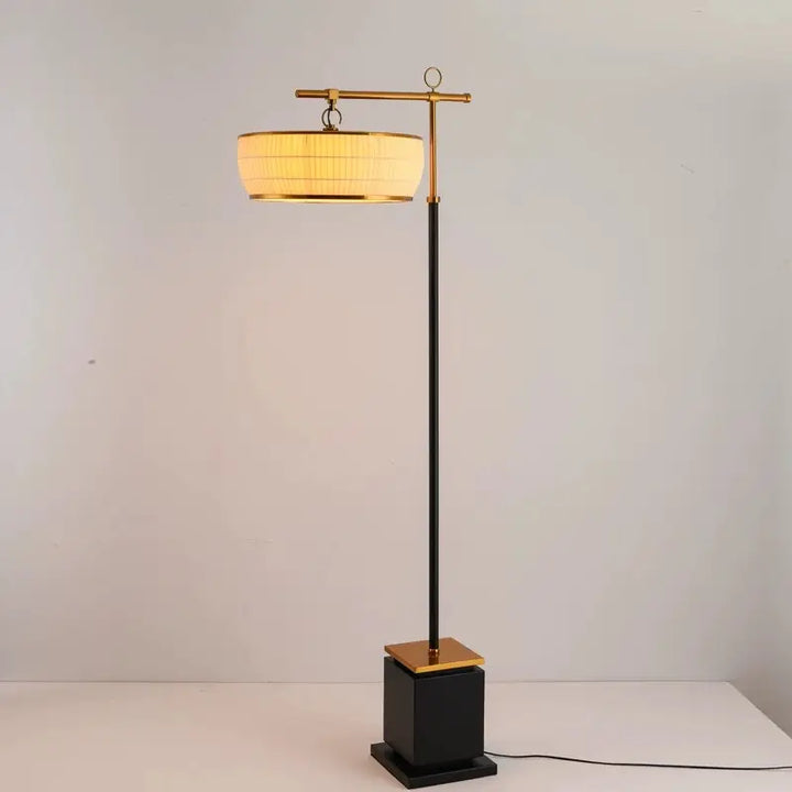 Heslum_Fabric_Floor_Lamp_06