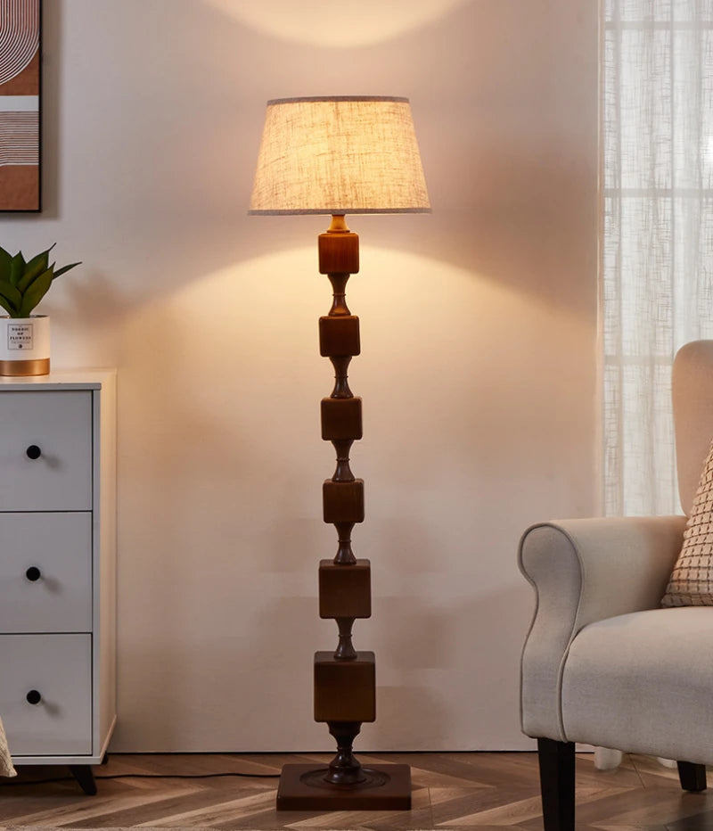 Hexas_Floor_Lamp_10