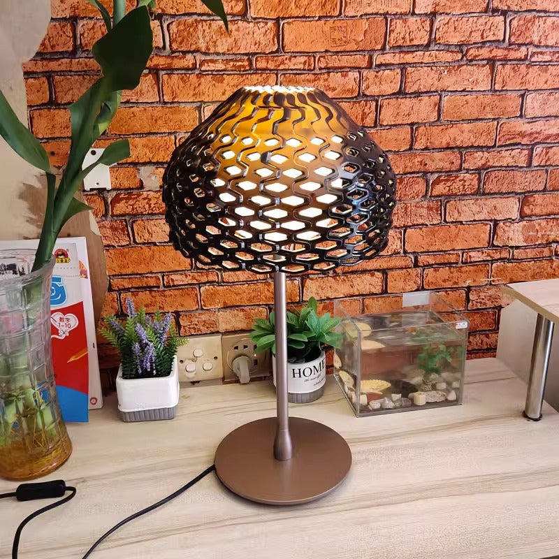 Honeycomb_Table_Lamp_3