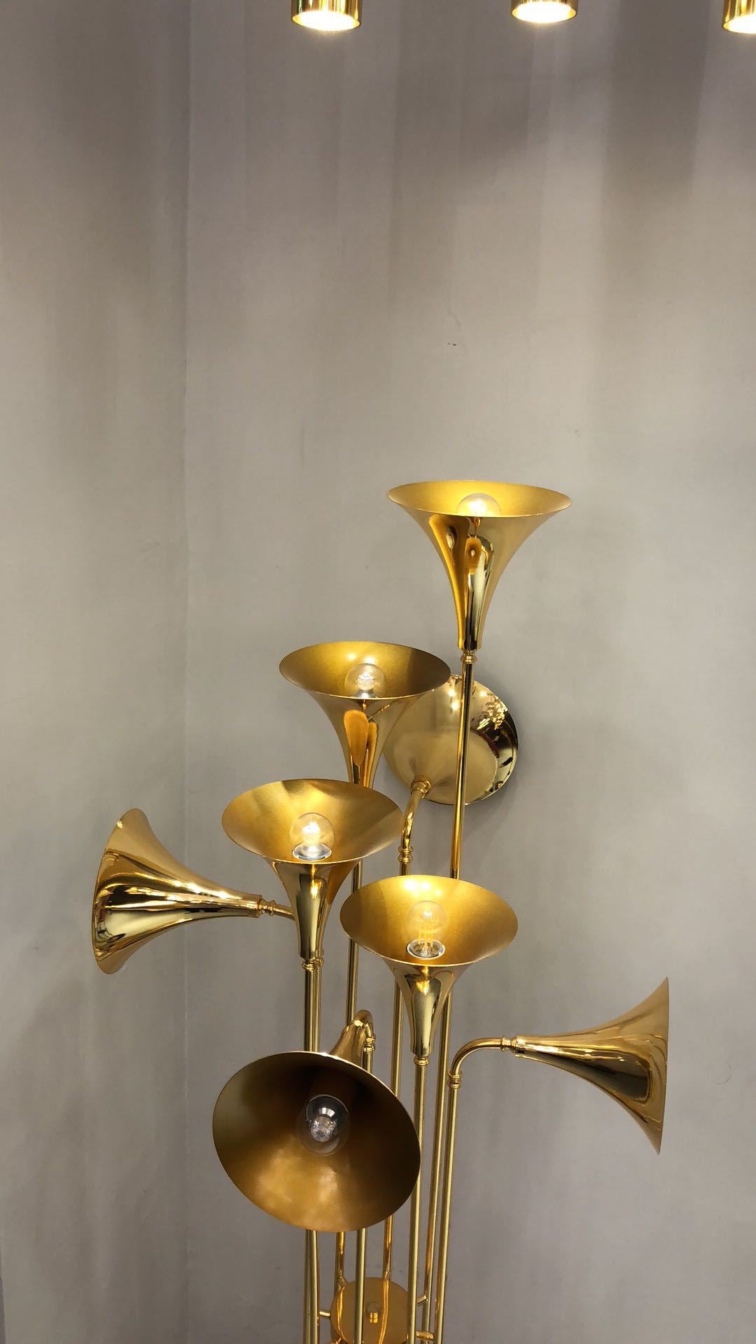 Horn Floor Lamp 6