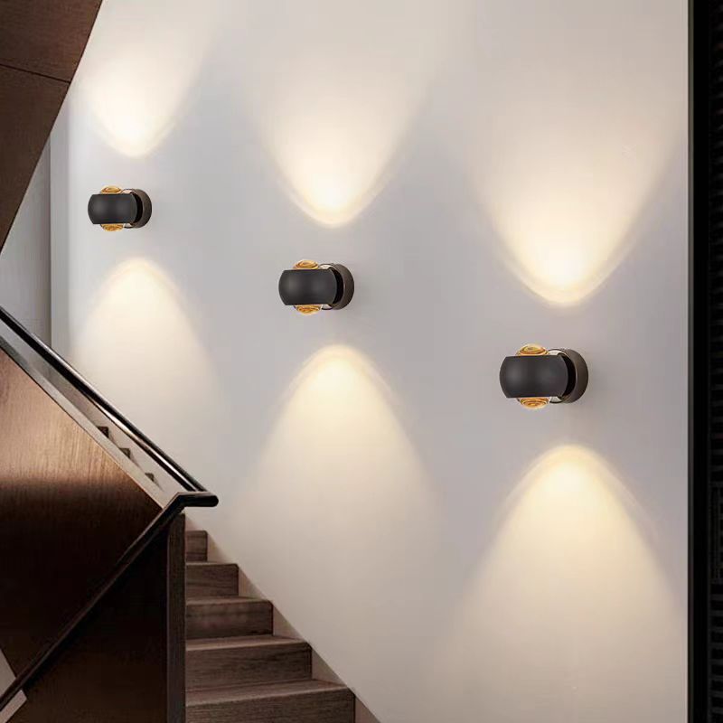 Iotical_Ver_Wall_Lamp_07