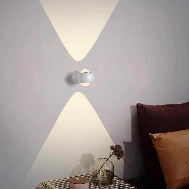 Iotical_Ver_Wall_Lamp_09