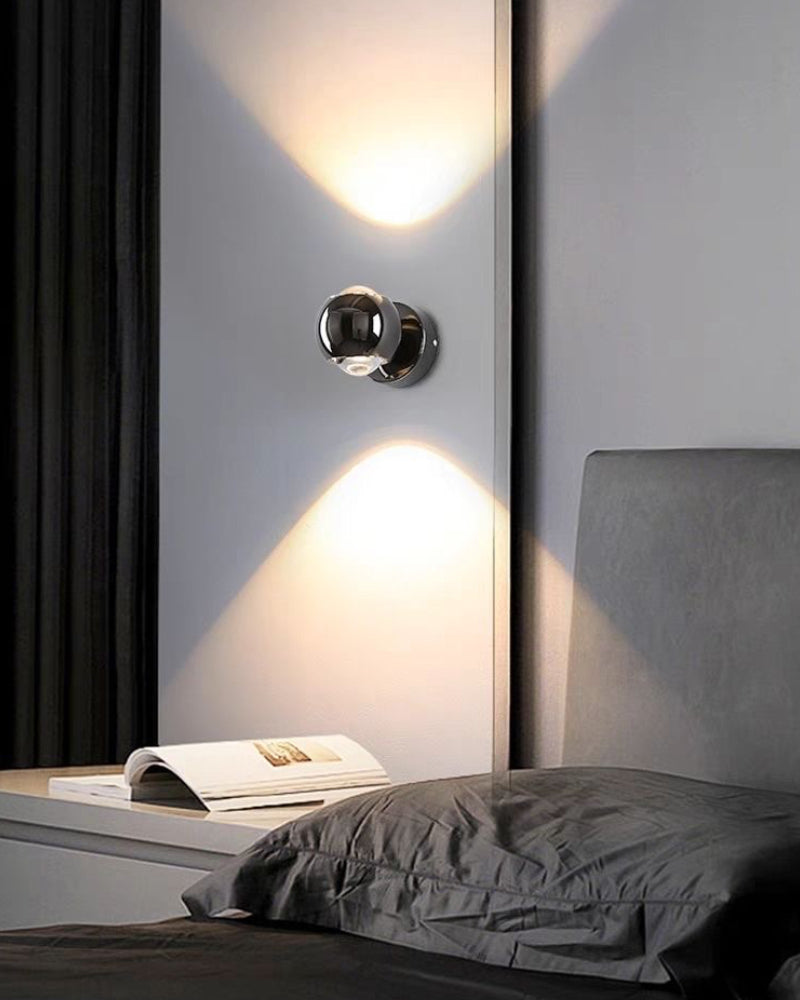 Iotical_Ver_Wall_Lamp_11