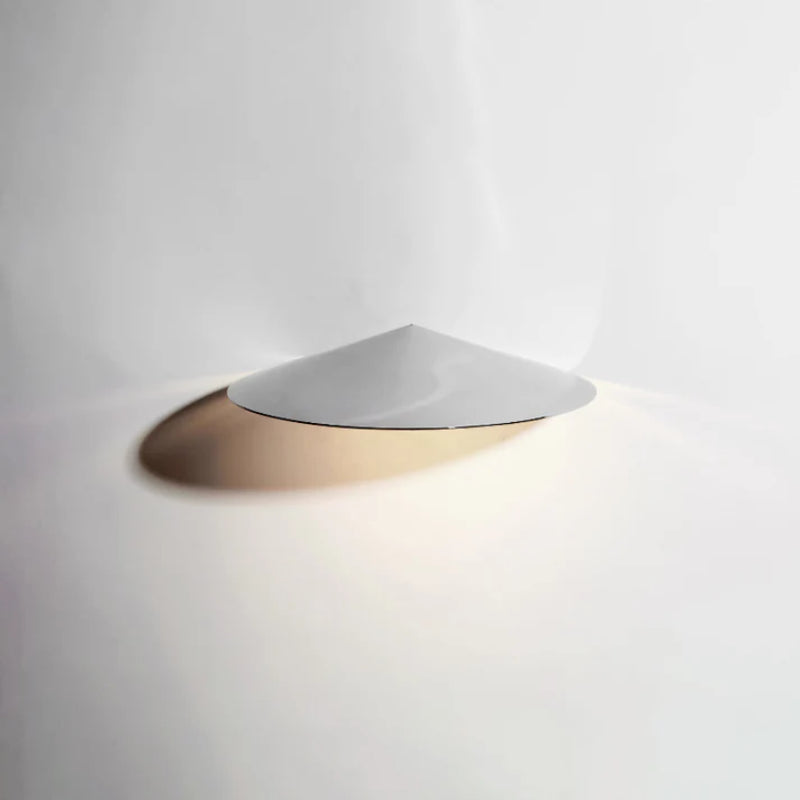 Italian_Mikala_Wall_Lamp_4