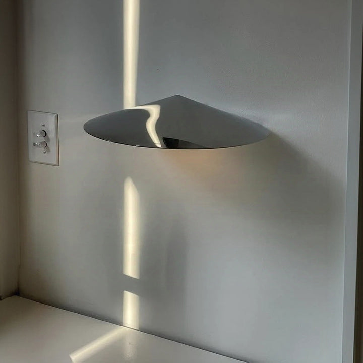 Italian_Mikala_Wall_Lamp_5