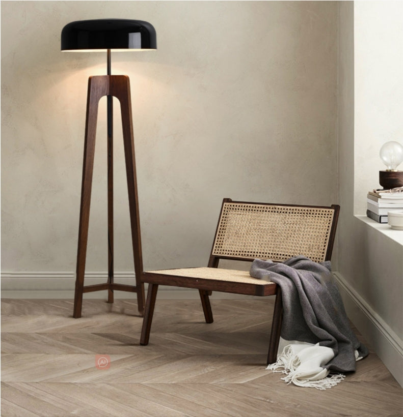 Italian Walnut Floor Lamp 3