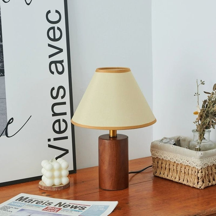  Japanese Retro Style Table Lamp 3