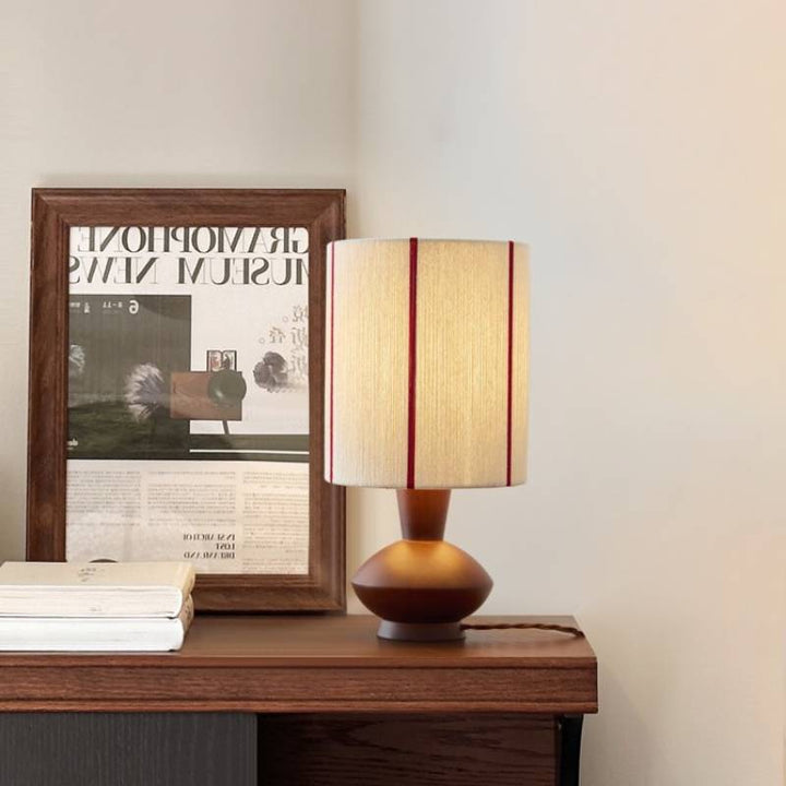 Kairo_Belt_Table_Lamp_03