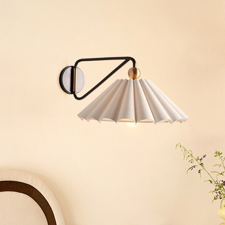 Kenton_Wall_Lamp_02